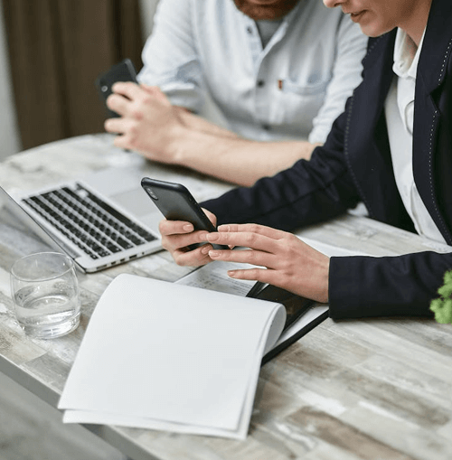 Spike Daypro 2U サポートチームのイラスト